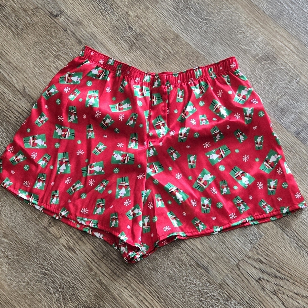 Red Christmas Print Women's Shorts